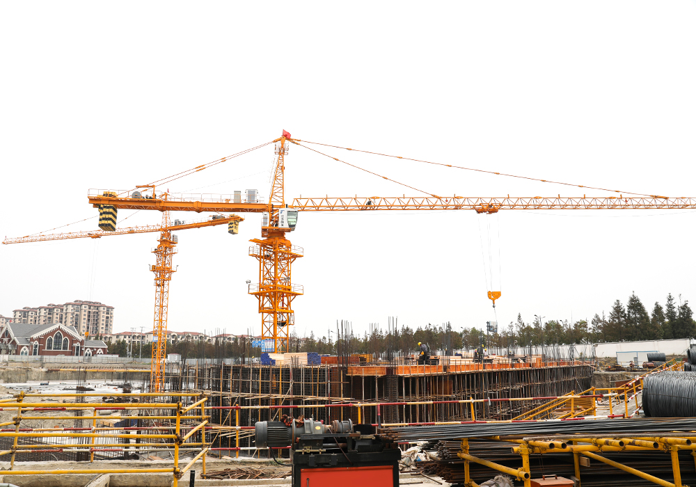 QTP63 (5610) 6ton Topkit Type Tower Crane Jib Lengte 56m